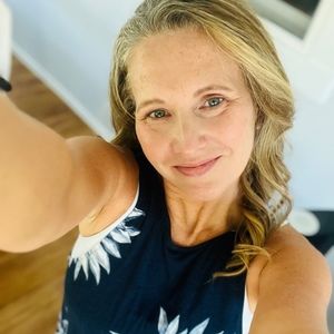 Meet your Posher, Aimee